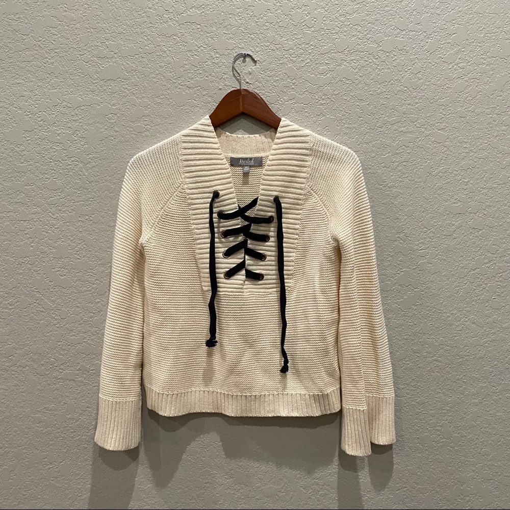 Marled brand black tie front cream chunky sweater
